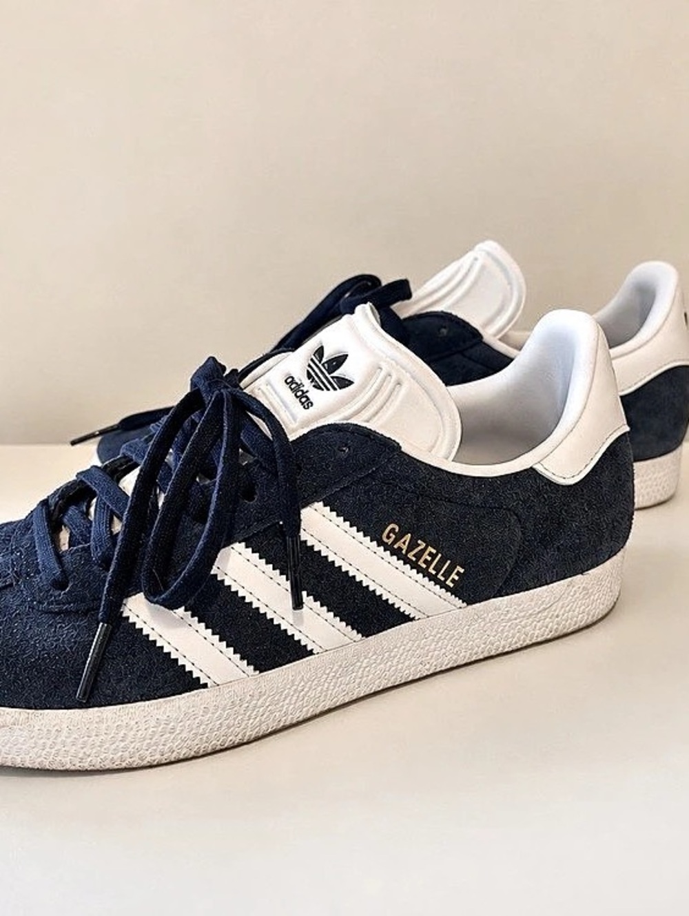 adidas Gazelle Blue & White US W7 Sneakers